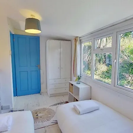 B12 Branksome, Riviere Towans Holiday home Hayle